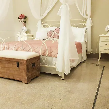 Cesarea Dimora Di Charme Bed & Breakfast