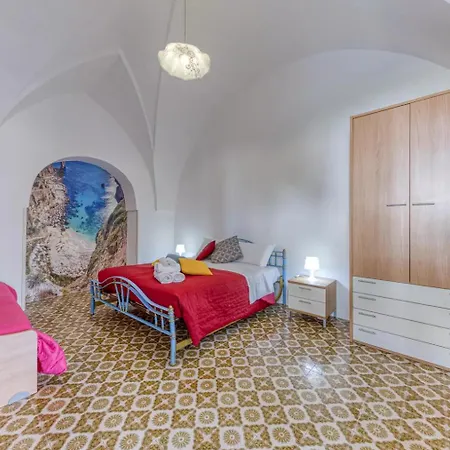 Cesarea Dimora Di Charme Bed & Breakfast 3*